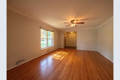8832 Antrim Drive, Dallas, TX 75218 - Photo 2