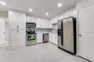 1413 Lackland St, Arlington, TX 76010 - Photo 8