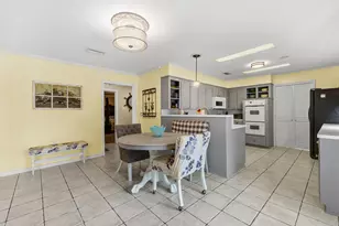 1302 W Sabine St, Carthage, TX 75633 - Photo 8