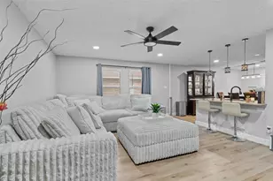 317 Quail Crossing Dr, Sanger, TX 76266 - Photo 4