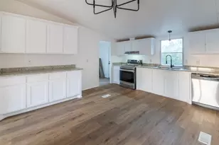 4549 Arrowhead Dr, Weatherford, TX 76087 - Photo 2