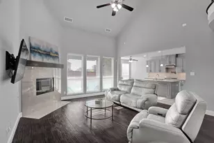 14093 Shiloh Springs Dr, Frisco, TX 75035 - Photo 10