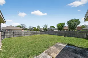 1715 Reynolds St, Lancaster, TX 75134 - Photo 28