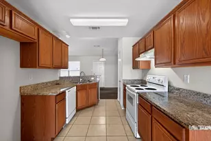 1715 Reynolds St, Lancaster, TX 75134 - Photo 8