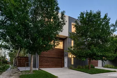 4401 Roseland Avenue #A, Dallas, TX 75204 - Photo 2
