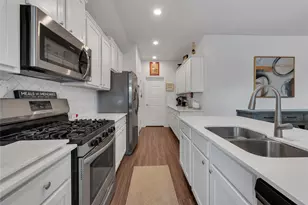 3612 Sabine Dr, Little Elm, TX 75068 - Photo 10