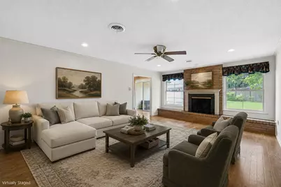 4809 Pecan Terrace, Waco, TX 76710 - Photo 2