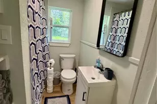 1210 Hogan Ln, Bellmead, TX 76705 - Photo 10