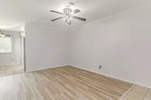 1912 15th St, Mineral Wells, TX 76067 - Photo 12