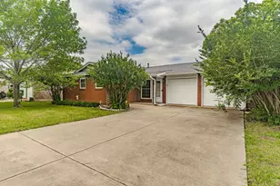 1912 15th St, Mineral Wells, TX 76067 - Photo 1