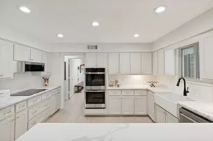 3767 Jubilee Trail, Dallas, TX 75229 - Photo 10