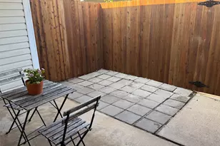 831 Creekside Dr, Lewisville, TX 75067 - Photo 28