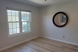831 Creekside Dr, Lewisville, TX 75067 - Photo 10