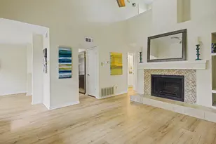 831 Creekside Dr, Lewisville, TX 75067 - Photo 12