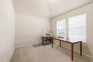 9125 Rainland Ct, Arlington, TX 76002 - Photo 4