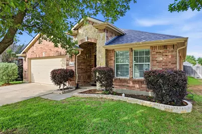 9125 Rainland Court, Arlington, TX 76002 - Photo 2