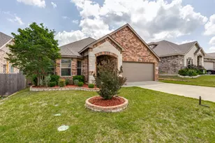 8705 Regal Royale Dr, Fort Worth, TX 76108 - Photo 2