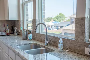 1005 Boyd Ln, Euless, TX 76040 - Photo 12