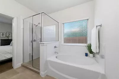 2620 Ryan Avenue, Fort Worth, TX 76110 - Photo 30