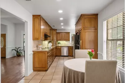 6709 Johns Court, Arlington, TX 76016 - Photo 8