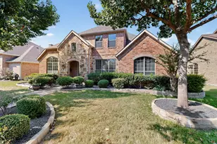404 Broken Sword Dr, Lewisville, TX 75056 - Photo 4