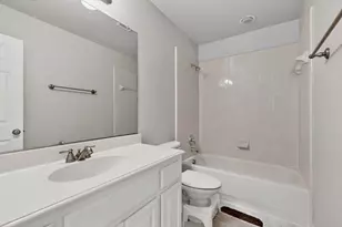 404 Broken Sword Dr, Lewisville, TX 75056 - Photo 36