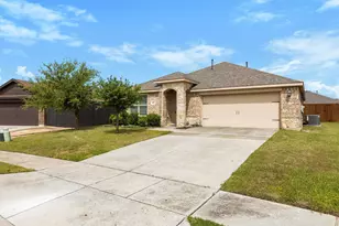 404 Paddock Ln, Celina, TX 75009 - Photo 2