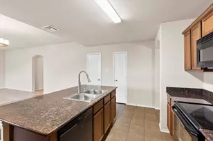 404 Paddock Ln, Celina, TX 75009 - Photo 6