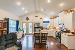 109 Charnel St, Clyde, TX 79510 - Photo 8
