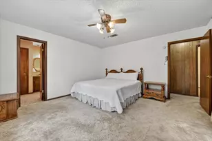 8330 Jerrie Jo Dr, North Richland Hills, TX 76180 - Photo 16