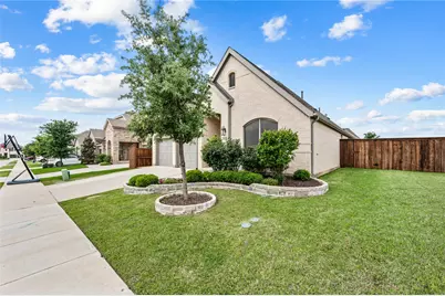 3732 Trail Creek Drive, Little Elm, TX 75068 - Photo 4