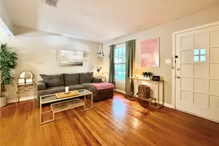 919 Denton St, Denton, TX 76201 - Photo 4