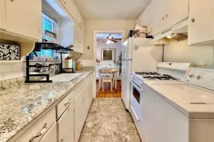 919 Denton St, Denton, TX 76201 - Photo 8