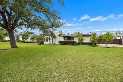 7415 Azalea Lane, Dallas, TX 75230 - Photo 2