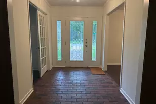 1601 Skyline Dr, Sherman, TX 75092 - Photo 2