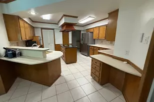 1601 Skyline Dr, Sherman, TX 75092 - Photo 12