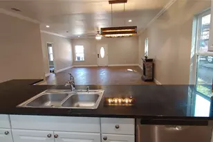 1012 E Oak St, Denton, TX 76205 - Photo 14