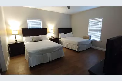1012 E Oak Street, Denton, TX 76205 - Photo 18