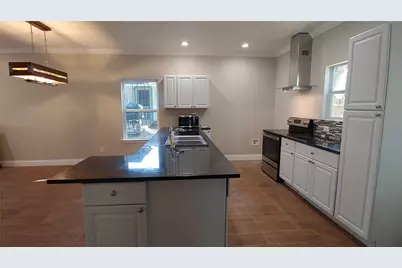1012 E Oak Street, Denton, TX 76205 - Photo 12