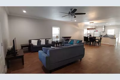 1012 E Oak Street, Denton, TX 76205 - Photo 6