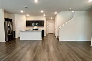2304 Lattimore St, Denton, TX 76209 - Photo 6