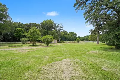 11015 State Highway 171, Covington, TX 76636 - Photo 32