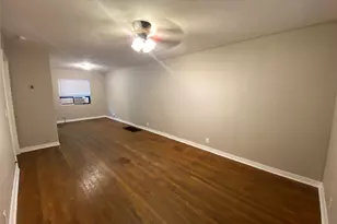 904 Denton St, Denton, TX 76201 - Photo 2