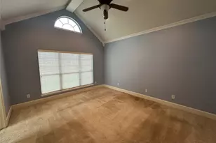 709 Clay Ln, Sherman, TX 75092 - Photo 10