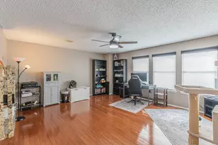 300 Creek Point Ln, Arlington, TX 76002 - Photo 30