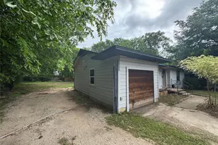 111 Gordon Dr, Terrell, TX 75160 - Photo 2