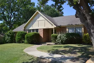 1416 Sandy Creek Dr, Denton, TX 76205 - Photo 1