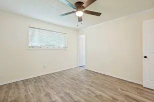 5901 Myers Rd, Arlington, TX 76017 - Photo 10