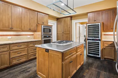 4922 Briarwood Place, Dallas, TX 75209 - Photo 12