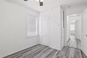 1221 Stanford St, Greenville, TX 75401 - Photo 12